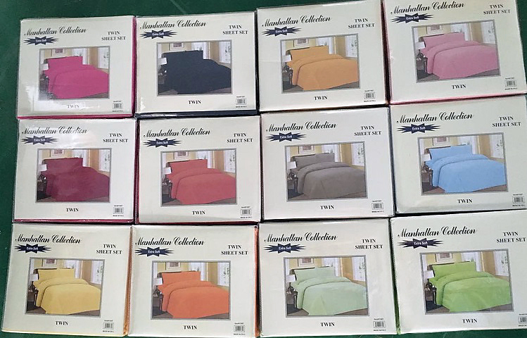 Bright-Colored Sheet Sets