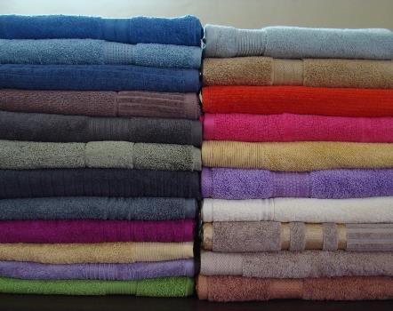 Item 4030- Bath Towels and Sheets